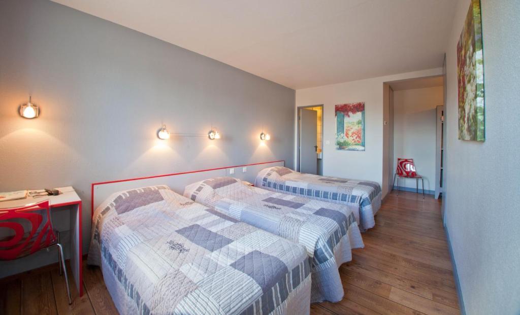 La Grange De Marie Hotel Nitry Room photo